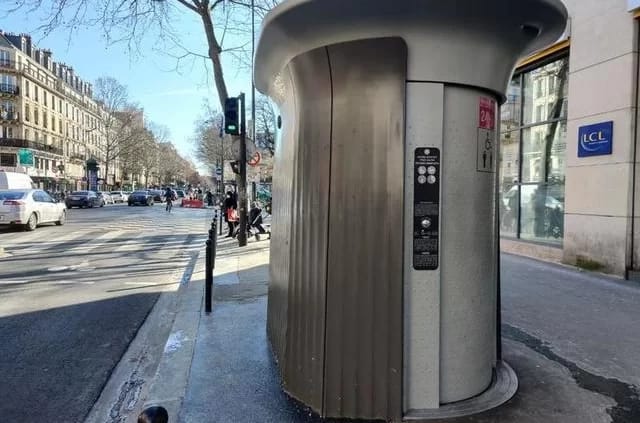 Foto: paris10.de Toiletten in Paris