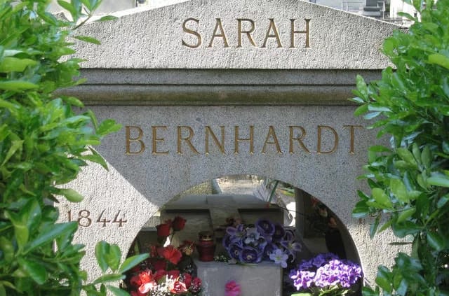 Die berühmten Gräber von Père-Lachaise