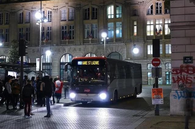 Guillanst / Wikimedia / CC-BY-SA 4.0 Nachtbusse