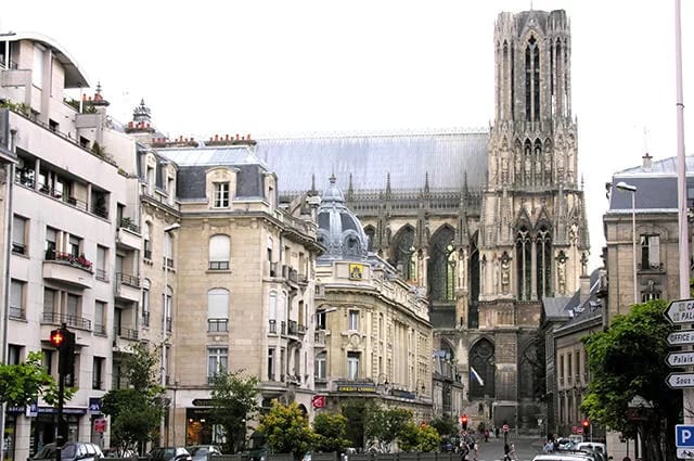 James Mitchell / Flickr / CC-BY-SA 2.0 Reims