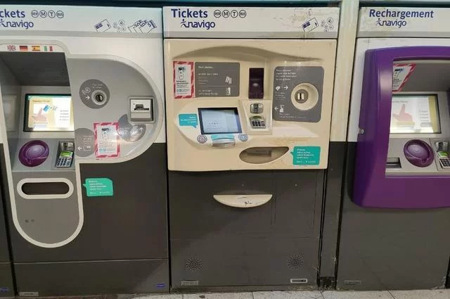 Eugene Tassart / Paris10.de Paris metro