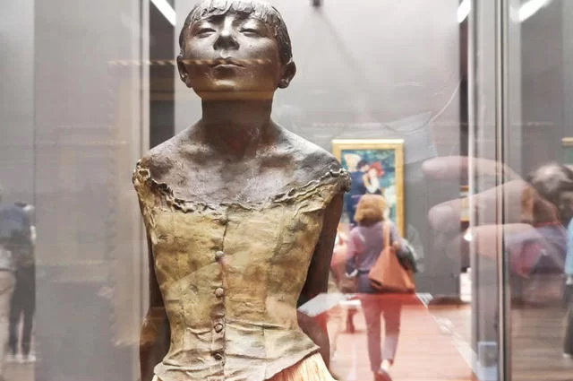 Eugene Tassart / Paris10.de