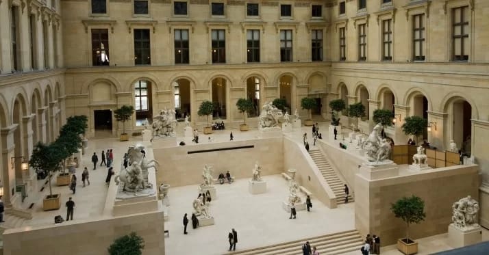 Louvre
