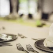 plate-1486363_1280 Restaurant