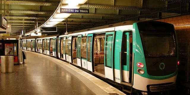 Paris metro