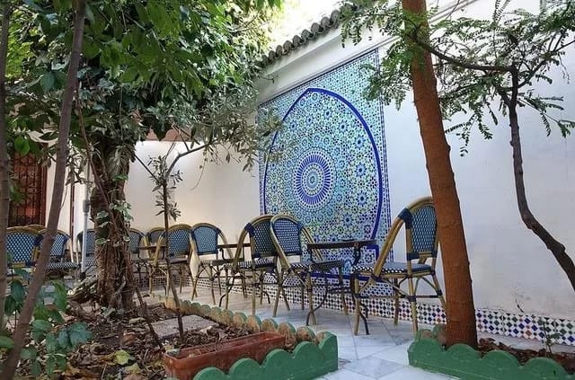 Salon de la Mosquee de Paris