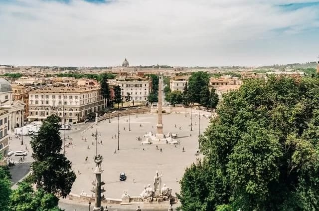 Foto: Gabriella Clare Marino / Unsplash Piazza del Popolo