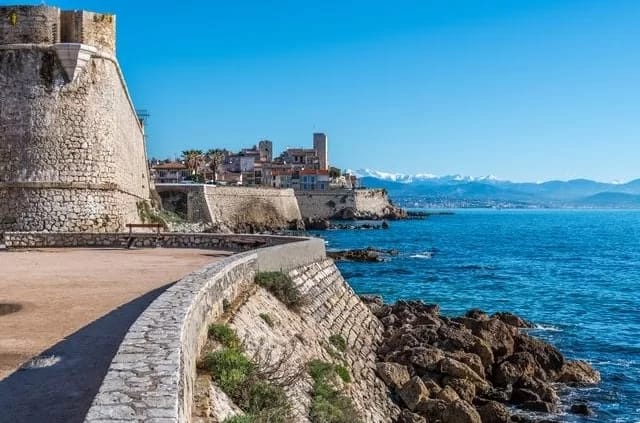 Foto: Jane Ackerley / Unsplash Antibes