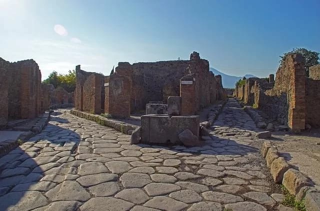 pompeii streets