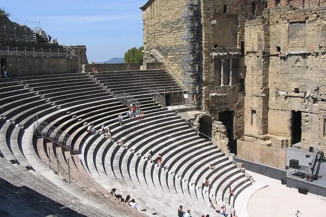 Foto: Andim / Wikimedia Commons / CC-BY-SA 3.0 römische Amphitheater