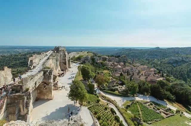 Foto: Tristan Mimet / Wikimedia Commons / CC-BY-SA 3.0 Les Baux-de-Provence
