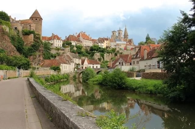Semur-en-Auxois