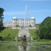 Powerscourt Gardens: Anreise und Sehenswürdigkeiten auf dem Anwesen