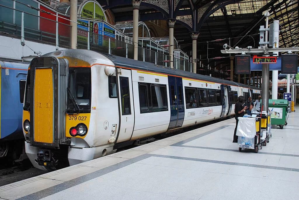 Wie Kommt Man Am Besten Von Stansted Nach London