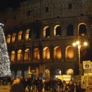Roma_Il_Colosseo_31_Dicembre_2011_-_panoramio-1-1030×691