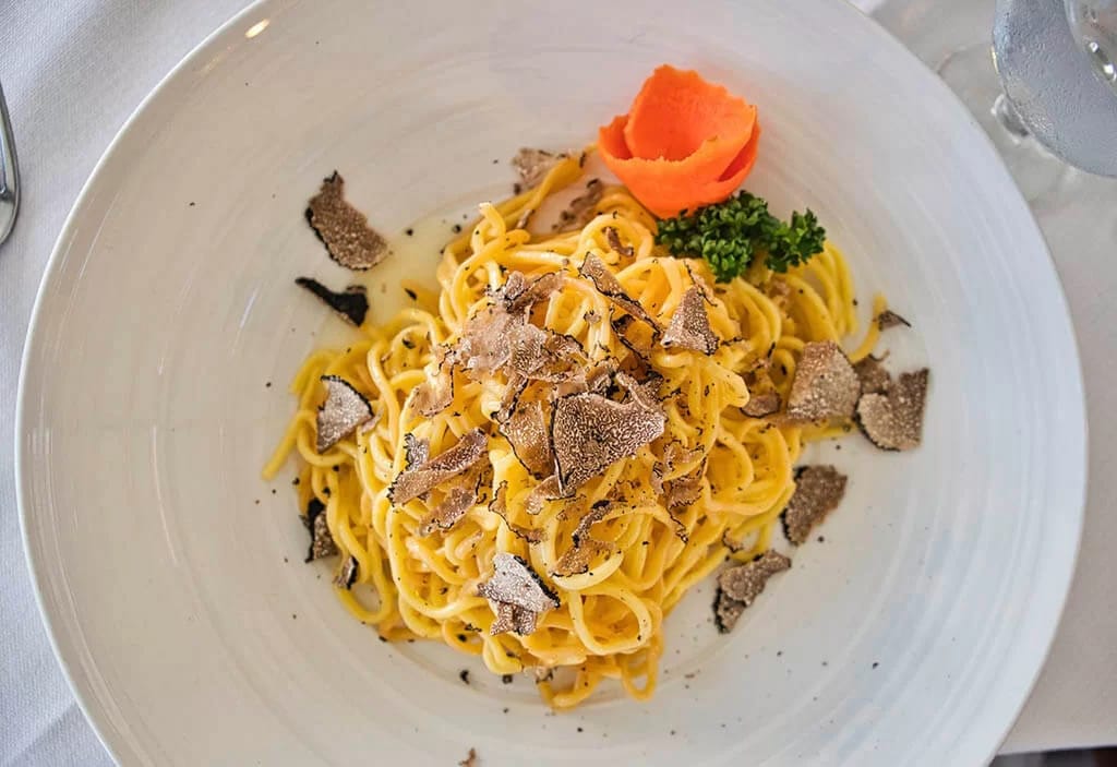 Trüffel-Nudeln