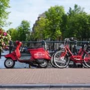 Wie kann man in Amsterdam ein Fahrrad mieten?