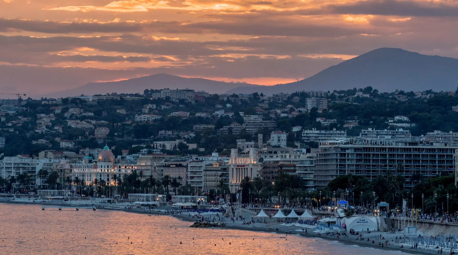Tour de France 2024: Strecke, Etappen und Höhepunkte