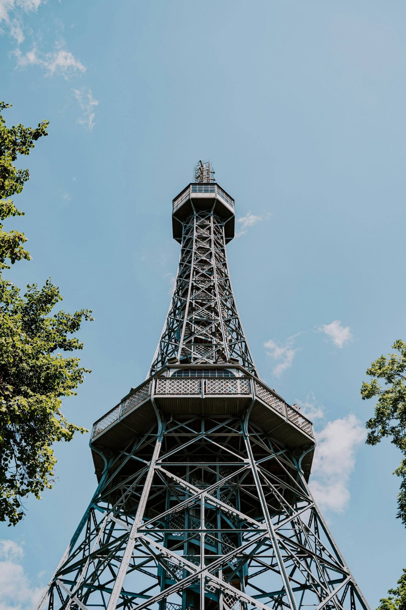 Der Petřín-Turm Der Petřín-Turm