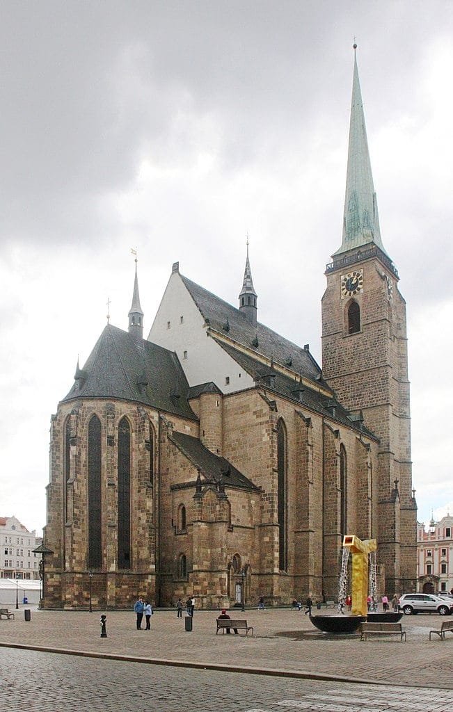 St.-Bartholomäus-Kathedrale St.-Bartholomäus-Kathedrale