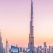 Wie besteigt man den Burj Khalifa?