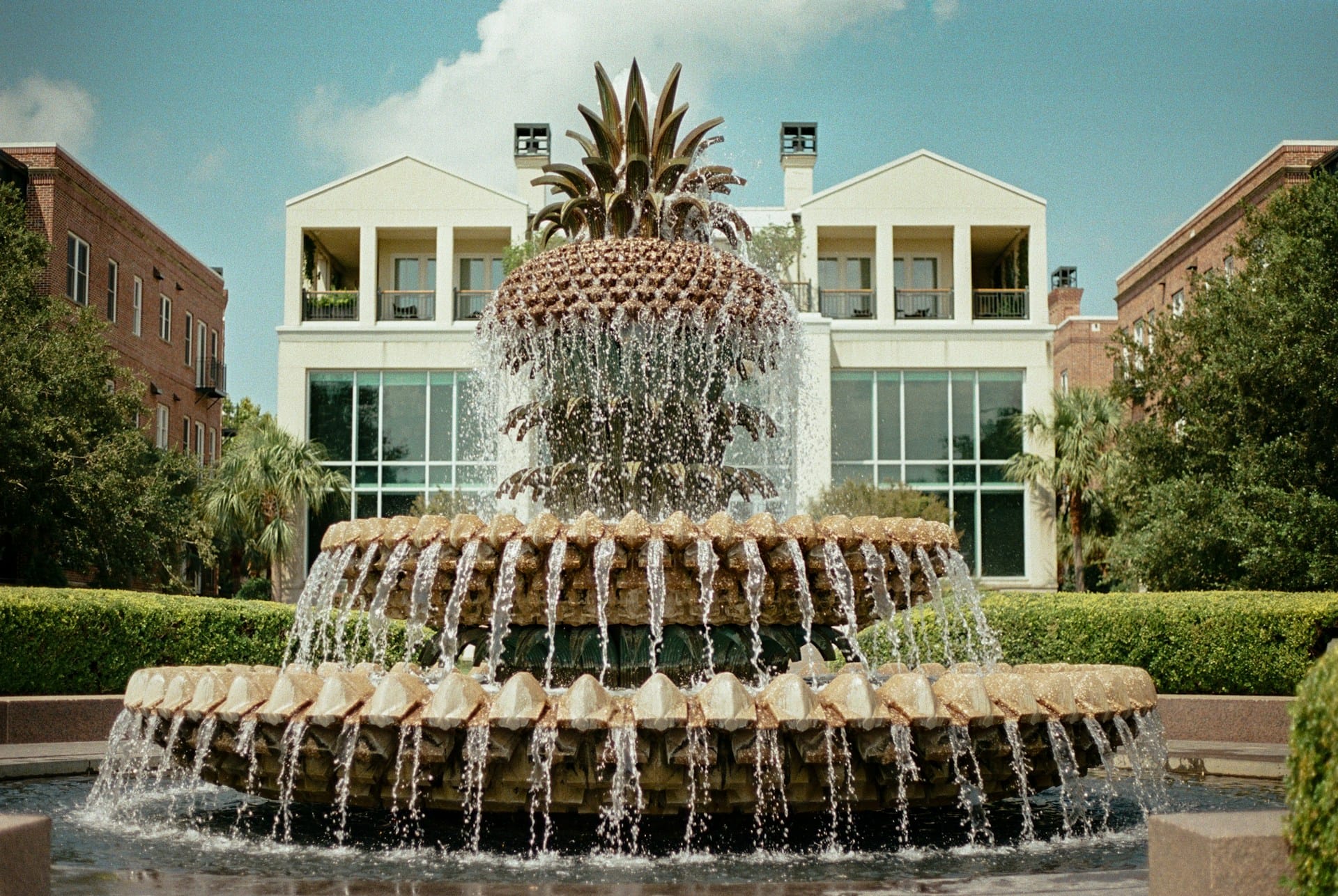 Der «Ananas»‎-Brunnen